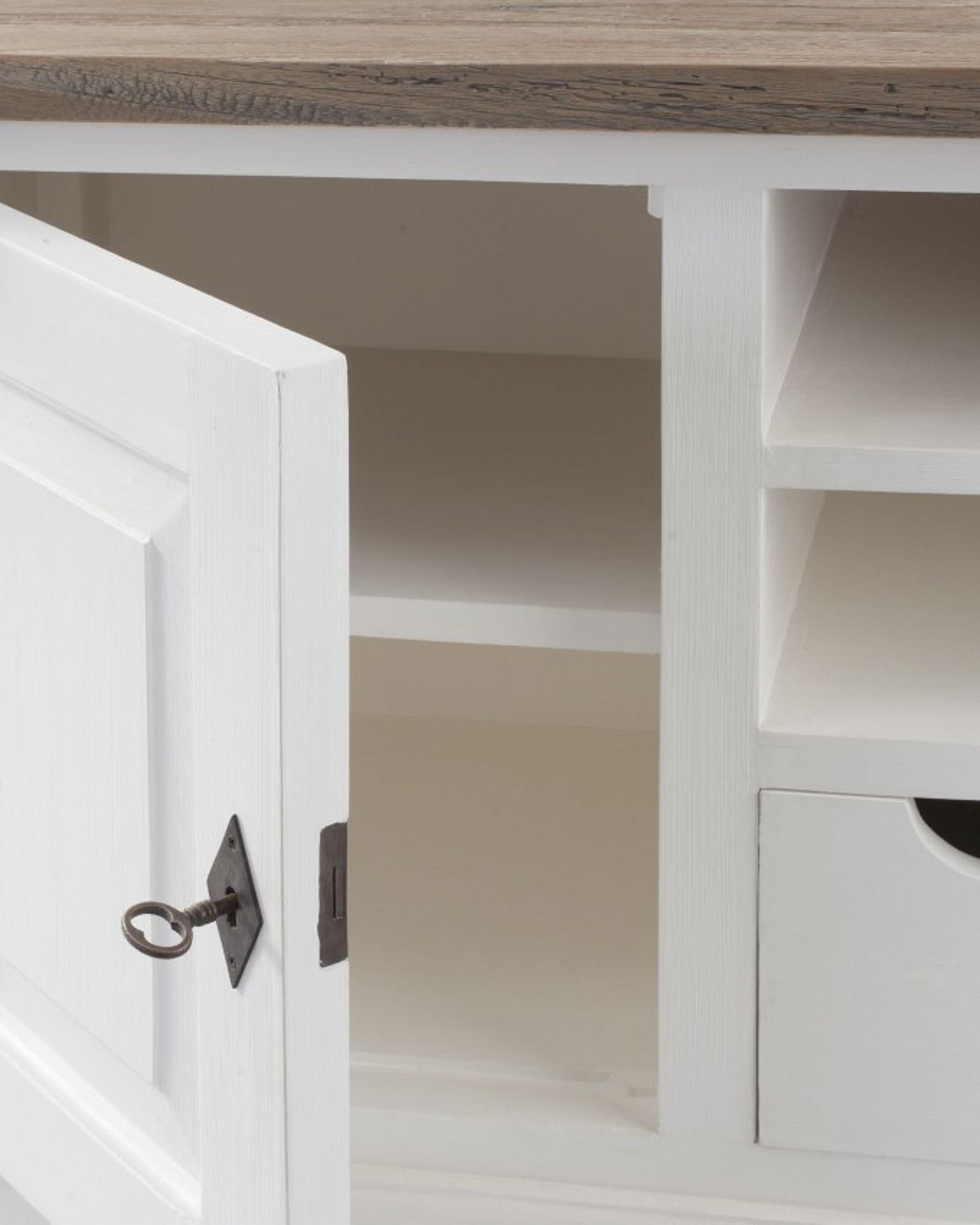 RTV skrinka Brighton 150 x 40 x 65 cm white&natural (hover)