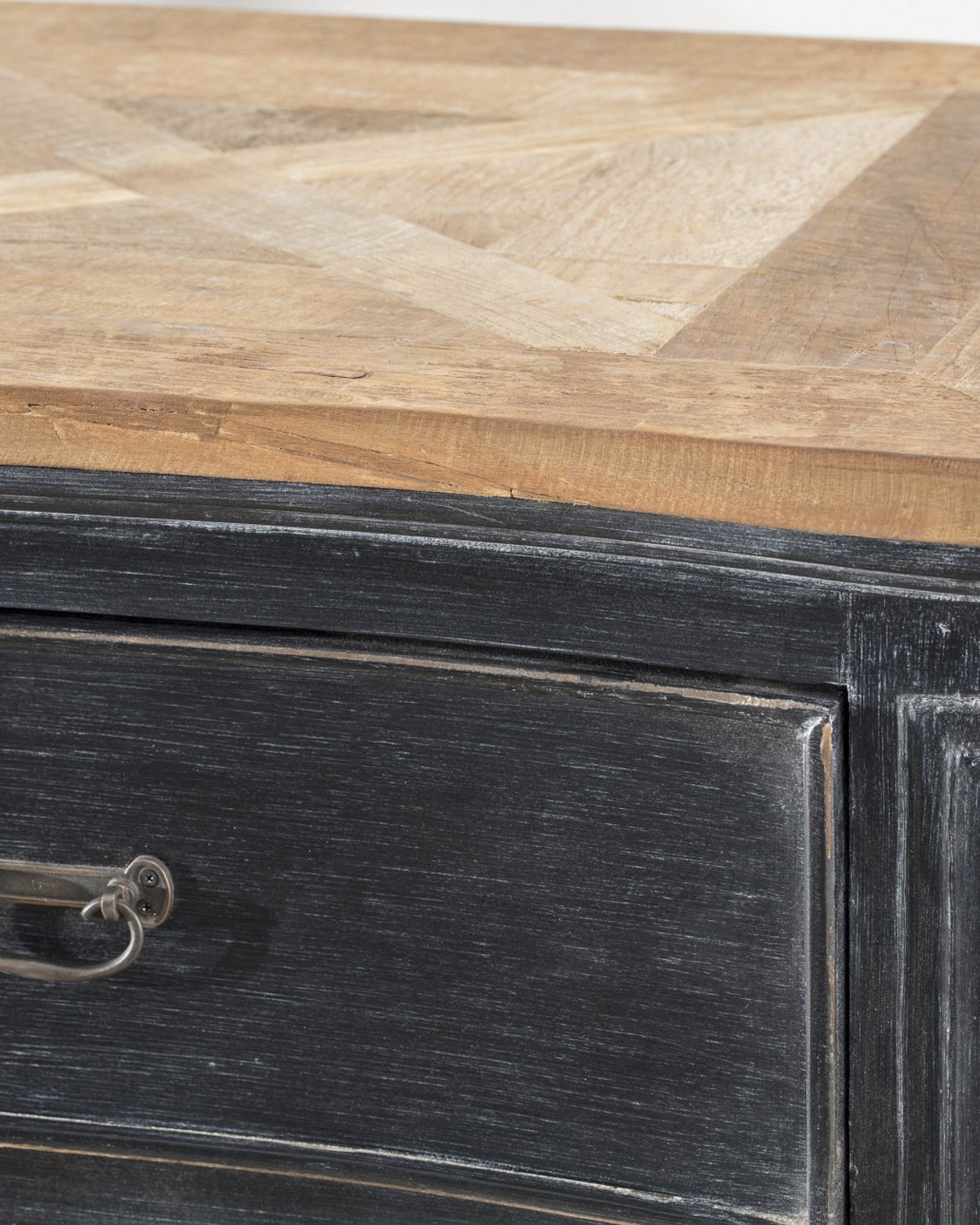 Komoda Tulon 130 x 55 x 90 old black & natural (hover)