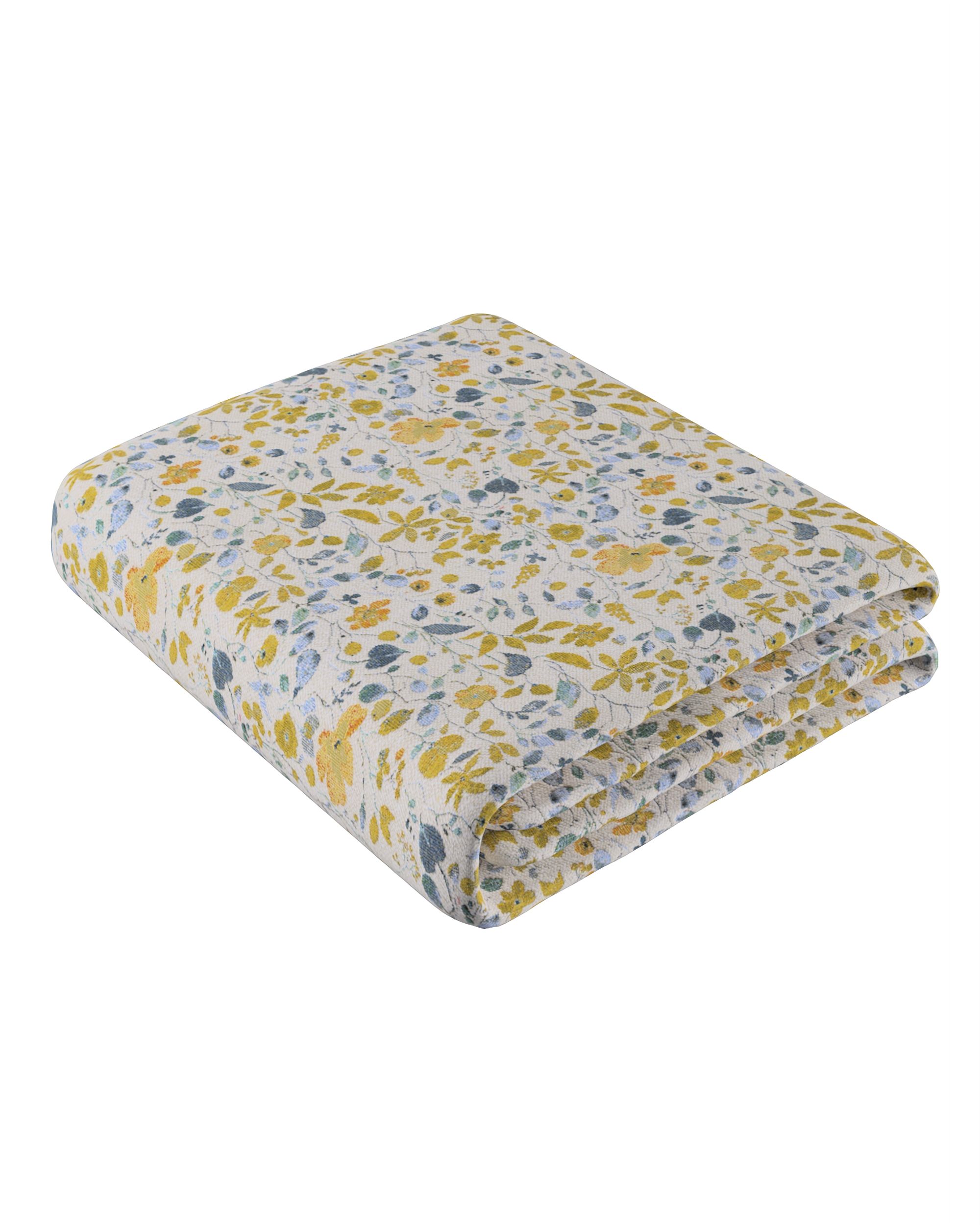 Prehoz na posteľ 220x260 cm farba produktu žltá látka zapletaná, vzorované