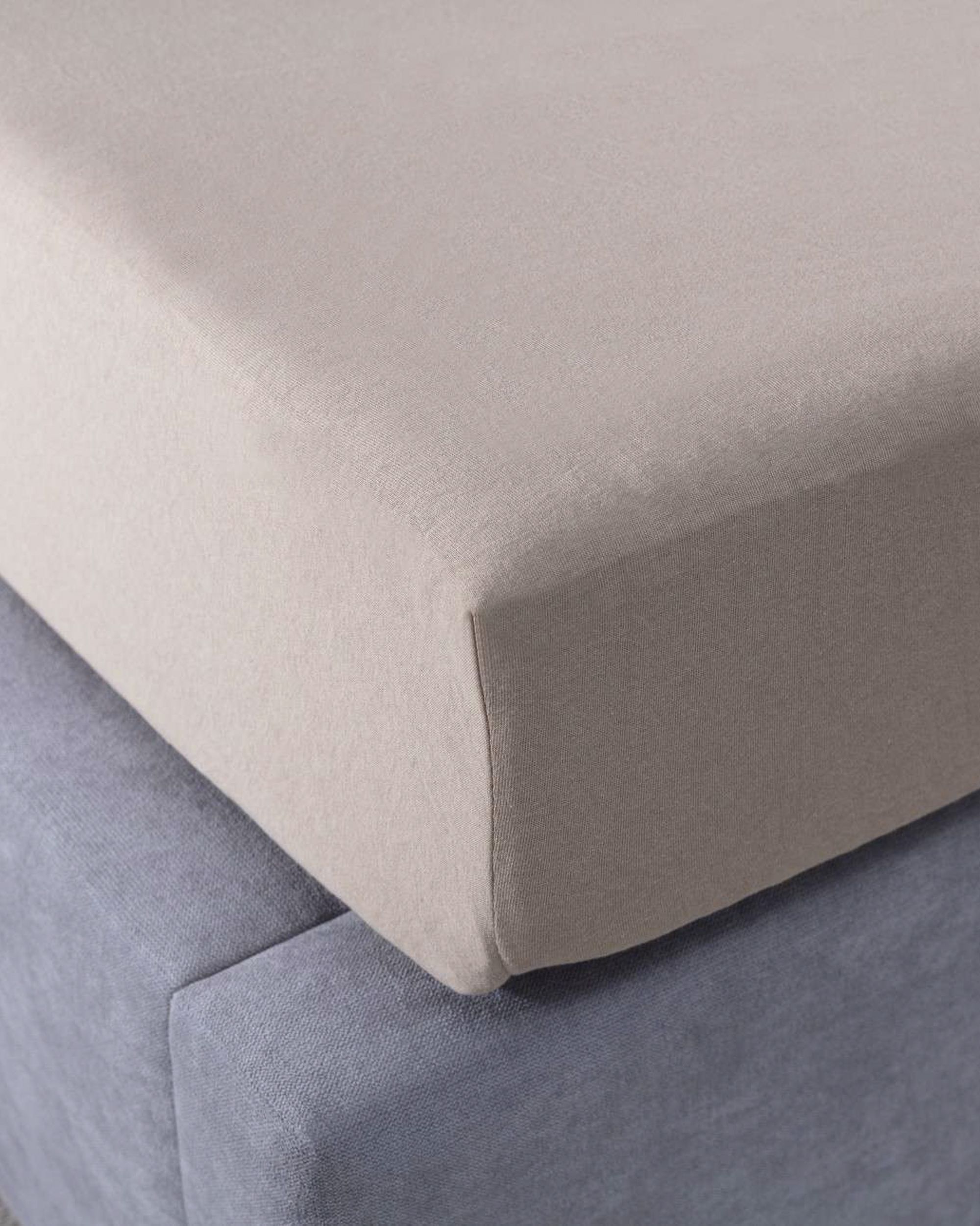 Jersey napínacia plachta Jerry 180 × 200 cm beige