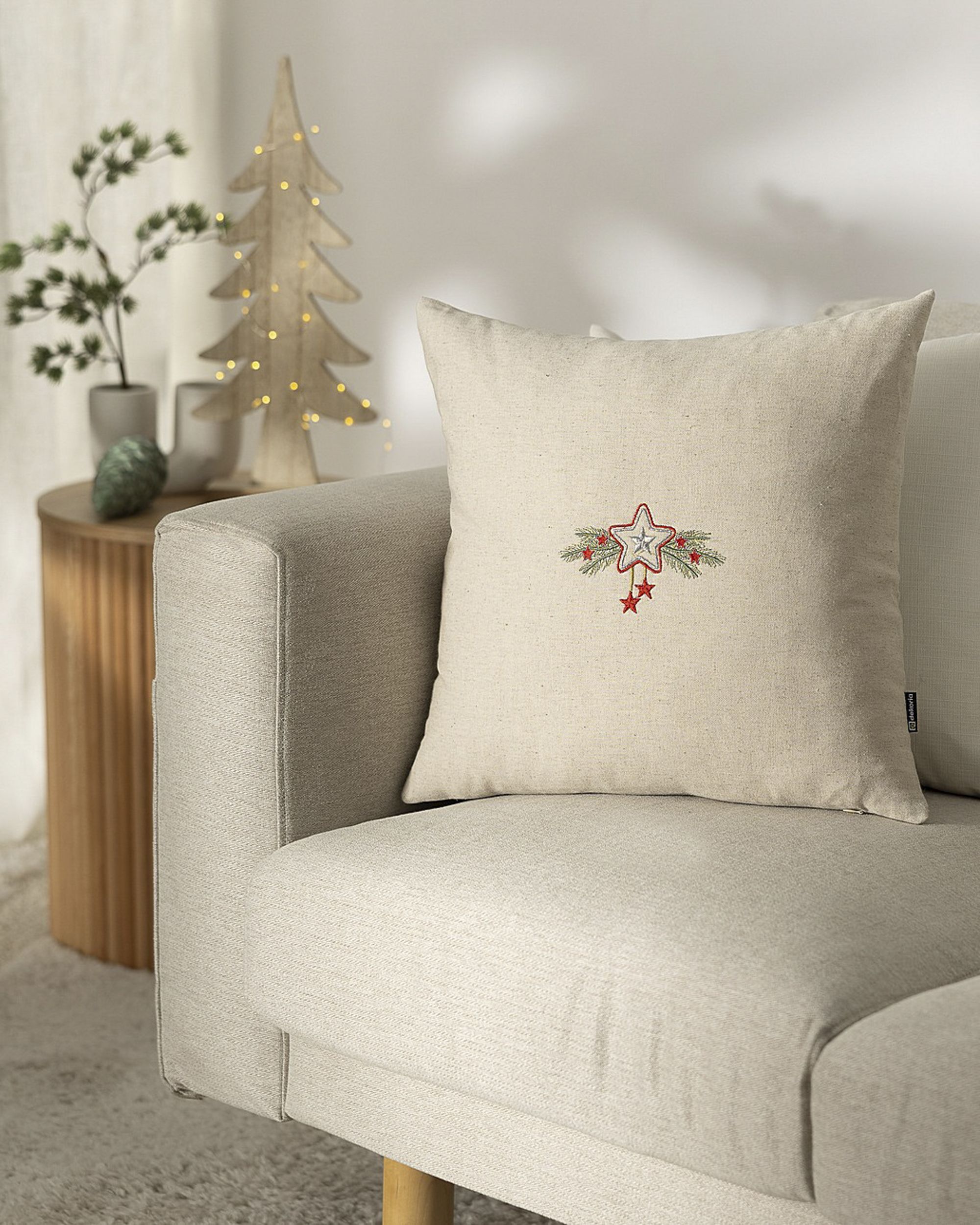 Obliečka na vankúš Star & Holly 43x43 cm (hover)