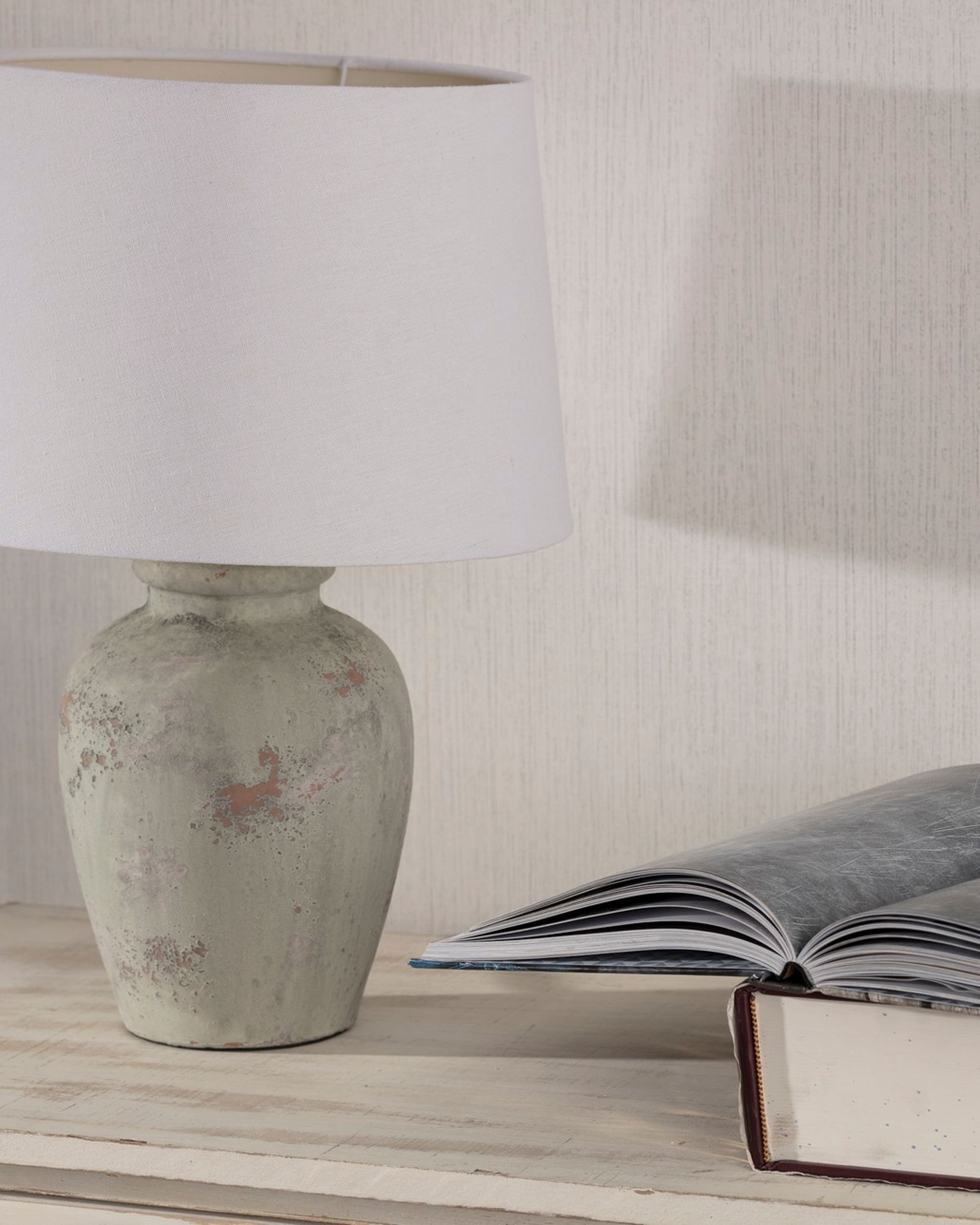 Stolná lampa Velly 47cm (hover)