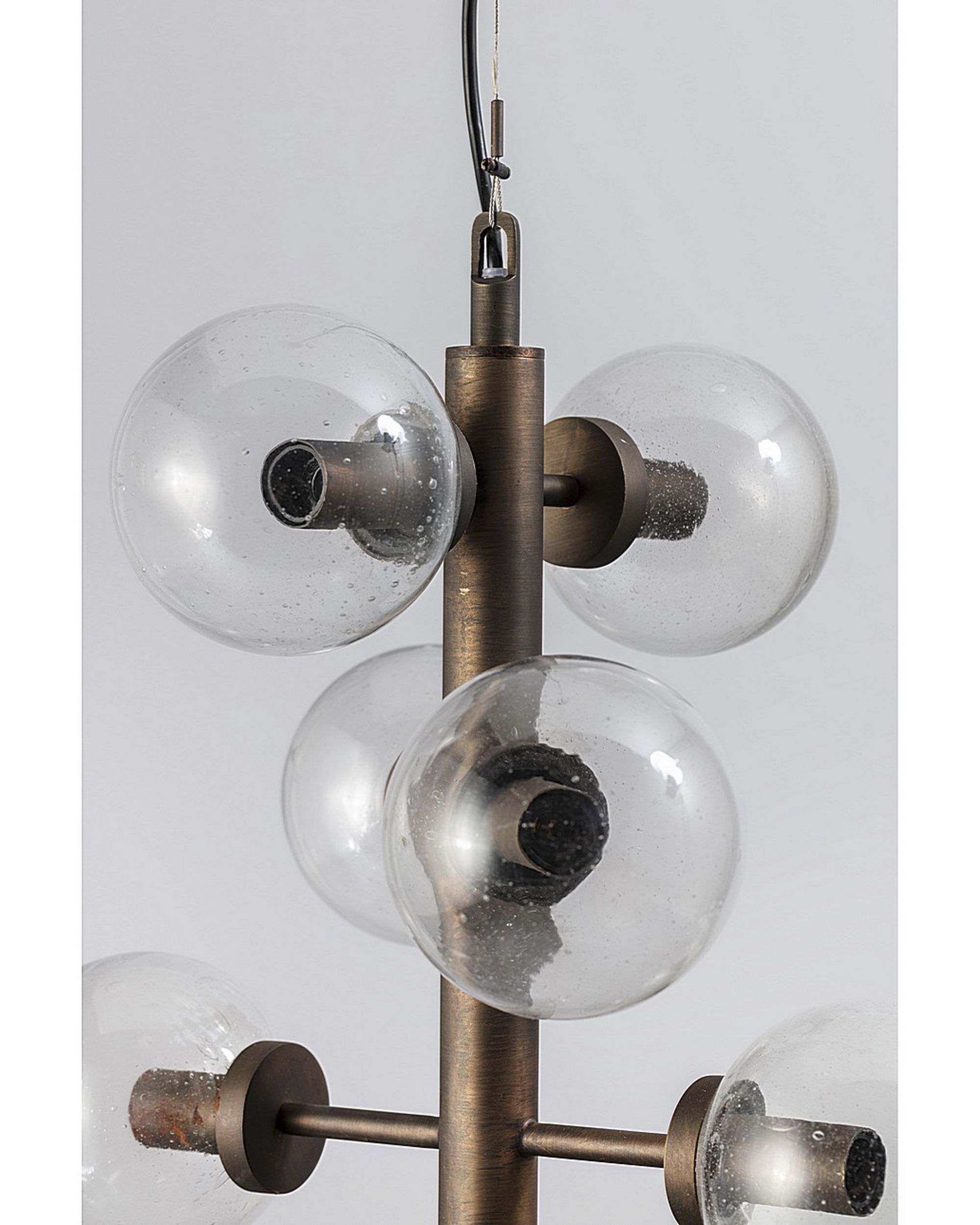 Závesná lampa Chavello (hover)