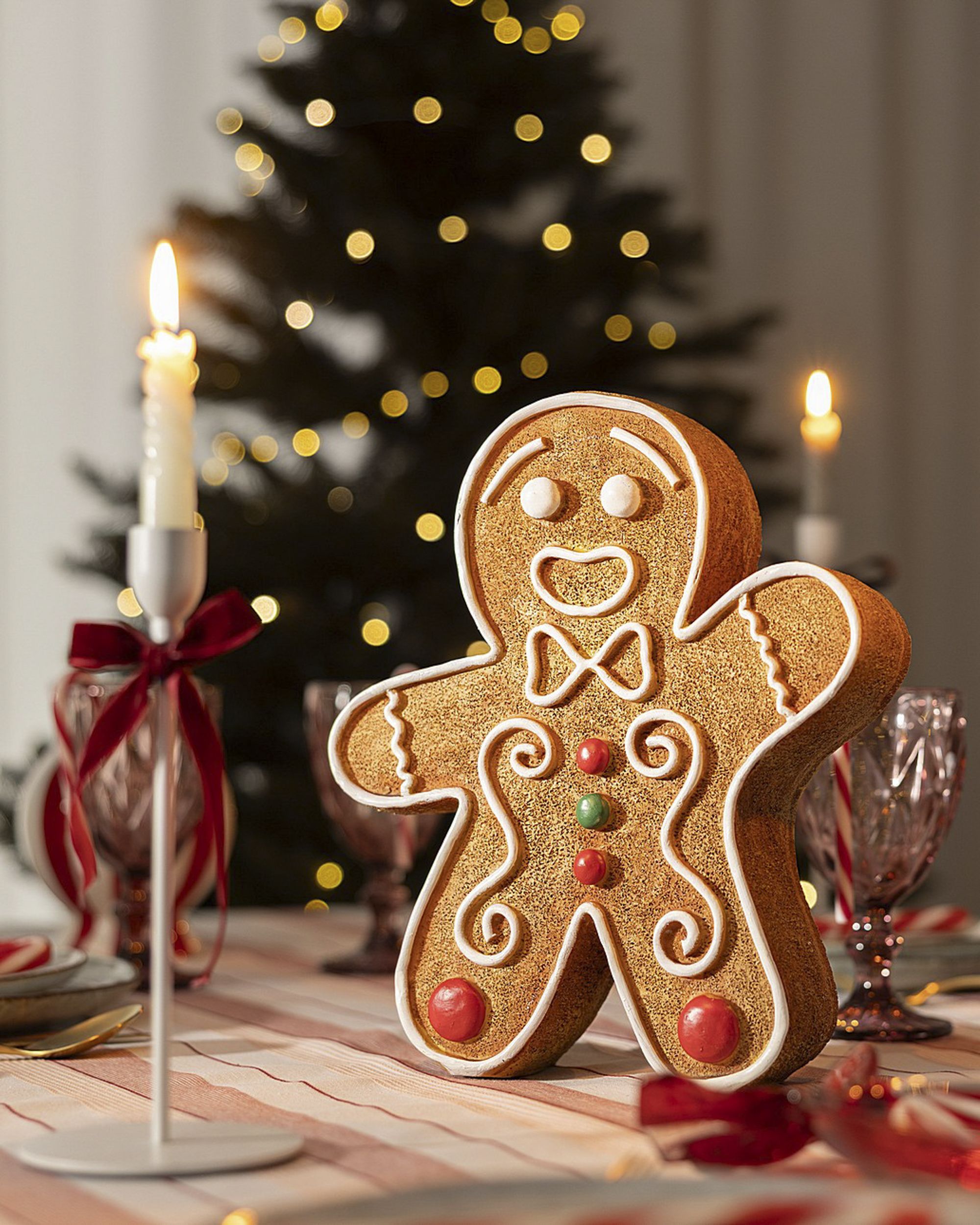 Dekoratívna figúrka Gingerbread Man II 25x7x30 cm (hover)