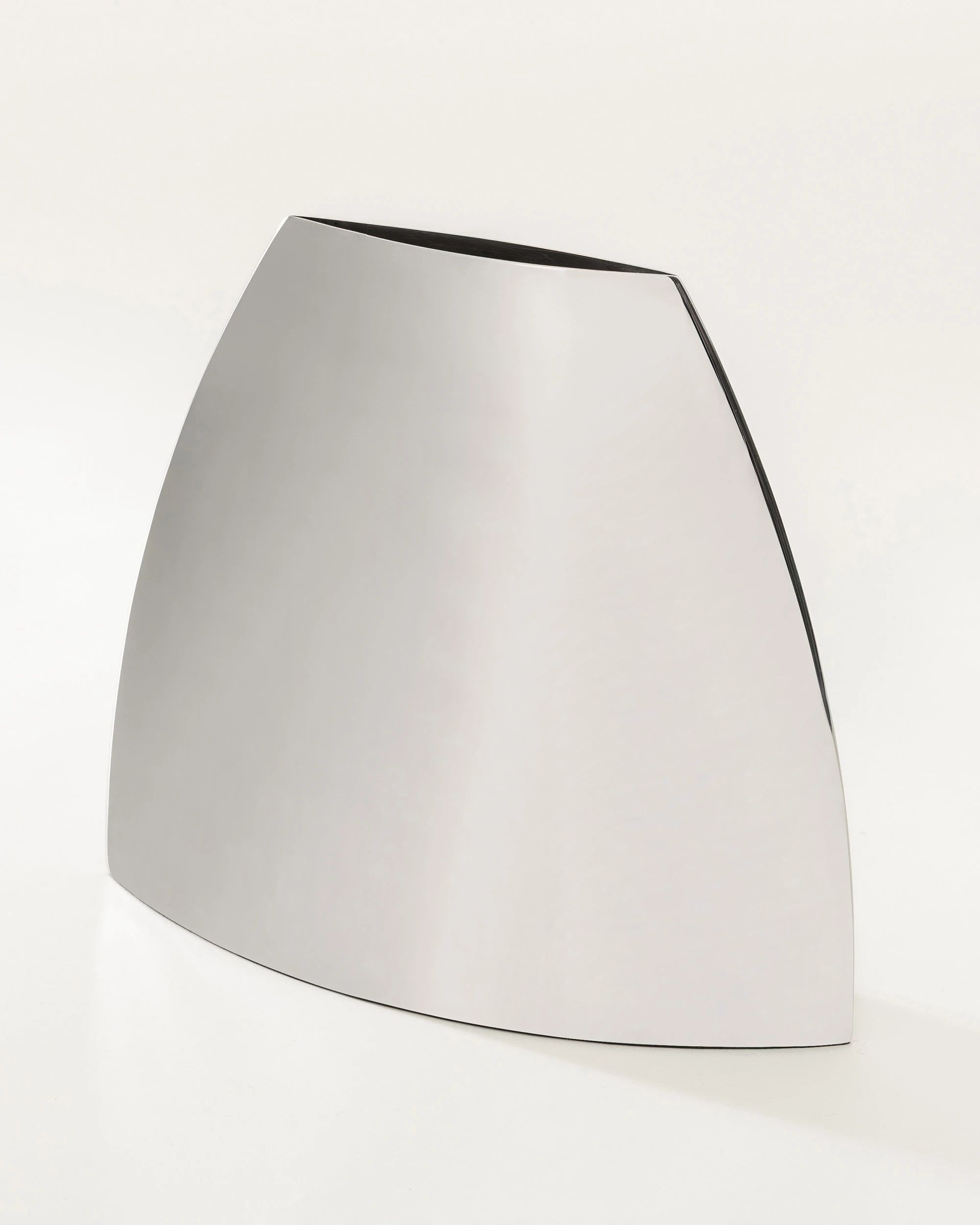 Váza Moon Curve II 27x9x26 cm